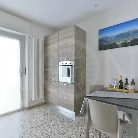 Le Lion - Bike & 아파트