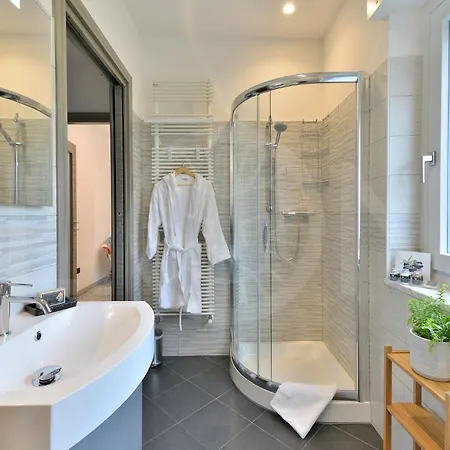 Le Lion - Bike & Apartamento Aosta