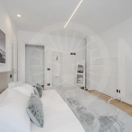 Le Lion - Bike & Apartment *